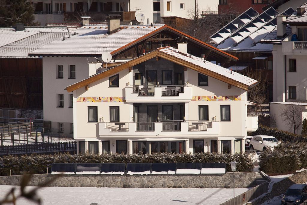 Apart Alpen Royal Nauders Εξωτερικό φωτογραφία
